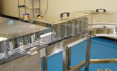 Magnetic conveyor